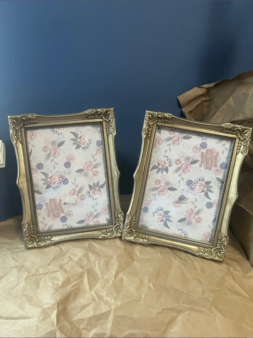 Set of 2 Parisian Home Picture Photo Frames 5 x 7”. Antique silver tablet top